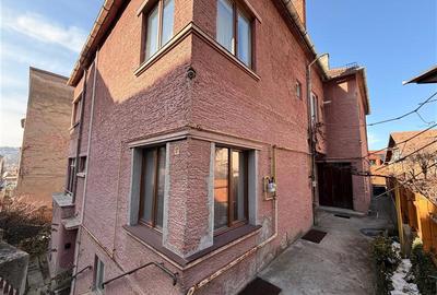 Apartament 4 camere, zona Centru - 33