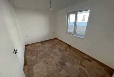 PROPRIETAR !!! Duplex pe parter la cheie, cu doua dormitoare si doua bai - 9