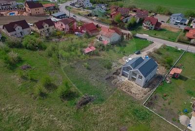 Teren cu autorizatie de constructie la intrare in Chinteni, Comision 0 - 12