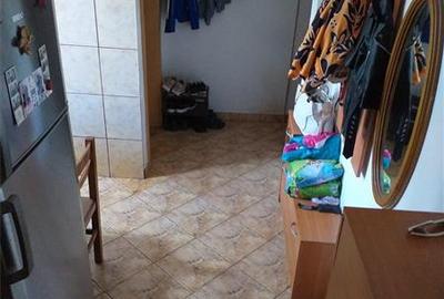 Apartament cu 3 camere la etajul 3 aproape de Mall - 21