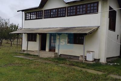 VIla de vanzare Teisani Stubeiu 11250 mp - 3