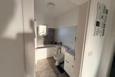 MOBILAT-UTILAT, 3 CAMERE, CURTE SPATOASA - 4