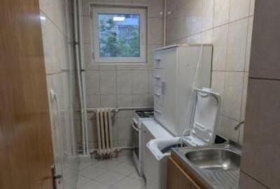 Tineretului | Garsoniera | Renovata Recent | 7 Minute de Metrou | Balcon | AC - 3