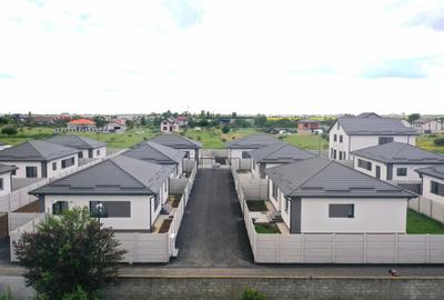 Casa individuala, parter, 4 camere+ parcare,+ curte proprie 380 mp, - 5
