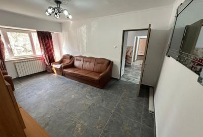 3 camere Tomis III-  zona PECO MOL - 500 EURO - 1