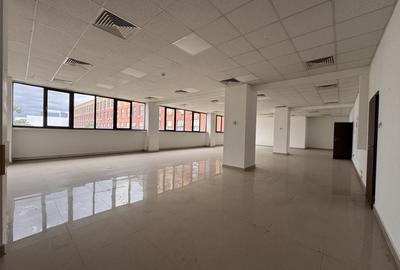 Birou, 700 mp în Cotroceni