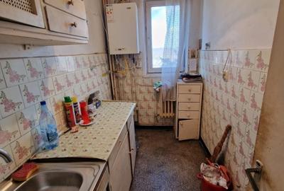 Apartament cu 2 camere decomandat în Tătărași