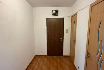 Apartament 3 camere Decomandat, vedere mixta, 6 minute de Metrou Romancierilor - 1