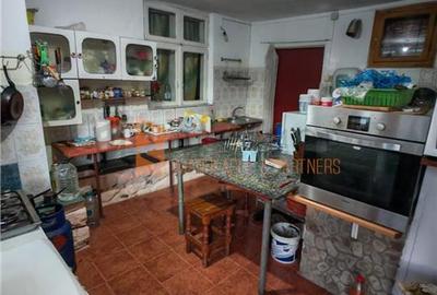 Casa tip P+1+M zona Vintila Voda - 19