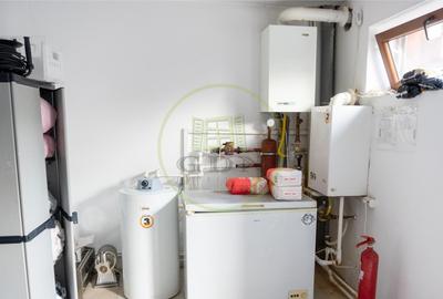 Proprietate mixtă  – spațiu comercial și casă, situată central în Predeal, Bv, - 16