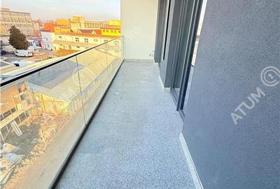 Apartament 3 camere la cheie cu balcon boxa si parcare subterana - 14