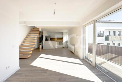 Apartament cu 4 camere 105 mp pe 2 nivele in vila noua cu parcare - 1