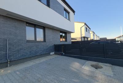 Duplex cu 3 camere 91mp, zona Dealul Lempes, Sanpetru - 1