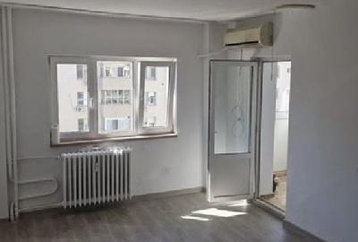 Dristor metrou ,decomandata,bl.1982,reabilitat,renovata,AC,balcon,geam la baie. - 1