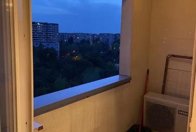 Garsoniera, bucatarie open space, 30 mp, boiler, balcon, metrou, Quadra 2 - 7