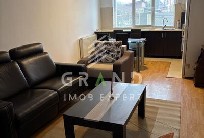 Apartament cu 3 camere decomandat, mobilat în Iris