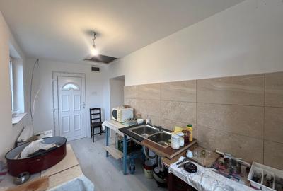 Proprietate versatilă cu 3 case | Teren 1281 mp | Săliștea Nouă | Comision 0% - 9