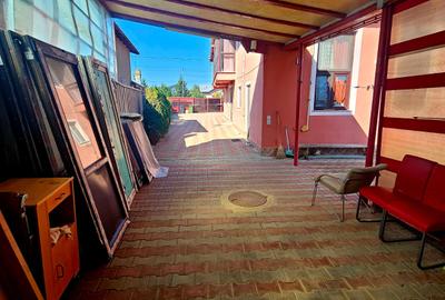 Casă spațioasă cu 9 camere în Strejnicu – pentru locuință, birouri - 5