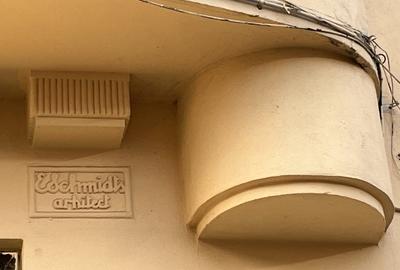 Villa with Art Deco Elements - 2