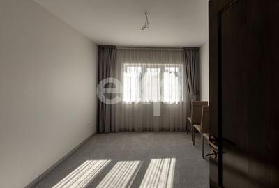 Casă/Vilă duplex cu 5 camere de vânzare, strada 9 Mai- zona Centrală - 15
