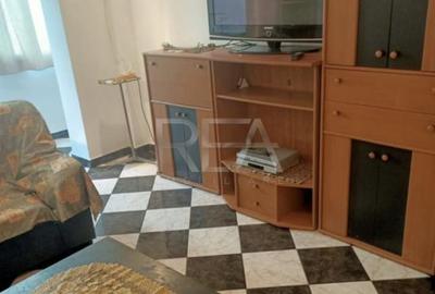 Apartament cu 3 camere decomandat, mobilat în Gorjului