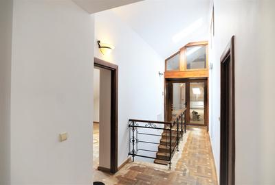 VIla reprezentativa  - Piata Romana - 10