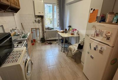 Apartament cu 2 camere semidecomandat, mobilat în Gruia