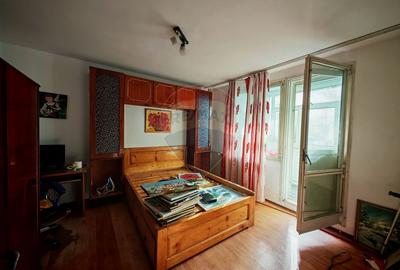 Apartament  3 camere metrou 1 Decembrie 1918 - strada Mizil - 2