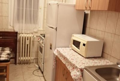 Închiriere garsonieră decomandata - 1