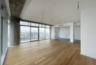 Apartament cu 4 camere decomandat în Floreasca