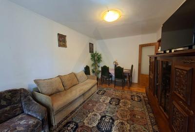 Apartament 3 camere 70 mp Parcul Sub Arini - 1