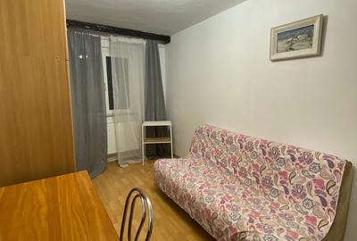 Garsonieră, zona Podu Ros - Piata Nicolina - 2
