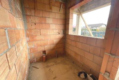 Casă la roșu | 3 dormitoare | zona Arex | Ampoi 3 | Alba Iulia | 123mp - 3