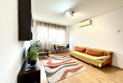 Apartament cu 3 camere semidecomandat, mobilat în Cetății