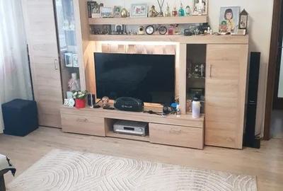 Apartament cu 2 camere semidecomandat în Brâncoveanu