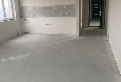 Apartament 66 mp utili +balcon , etaj intermediar , centru Gilau - 1