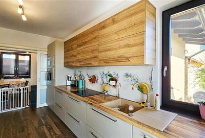 Vila in Cartierul Primaverii, Sacalaz, COMISION 0% - 10