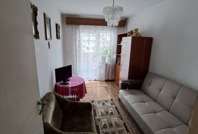 Apartament 4 camere în zona CALEA FLORESTI - 16
