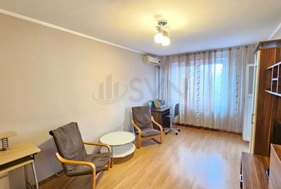 Apartament cu 3 camere decomandat, mobilat în Gorjului