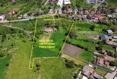 Teren intravilan de 9000 mp, în Vânători