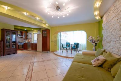 DE INCHIRIAT Apartament cu 4 camere în zona Scriitorilor - 1