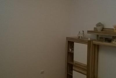 ,3 cam in vila,2 intrari,parter,PARCARE 2 -3 AUTOTURISME, - 15