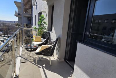 Apartament cu 3 camere semidecomandat, mobilat în Theodor Pallady