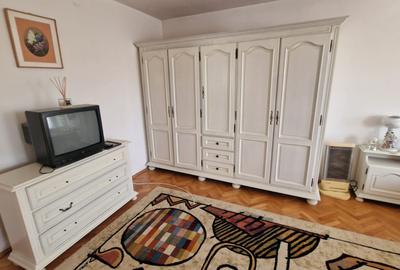 INCHIRIERE Casa individuala D + P + E + M cu 8 Camere 5 Bai 750 mp Teren CETATE - 5