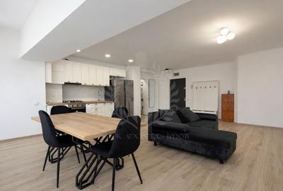 Apartament cu 2 camere semidecomandat, mobilat în Central