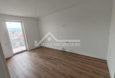 Apartament 3 camere, 2 bai, terasa 20mp, parcare, zona Strazii Decebal - 7