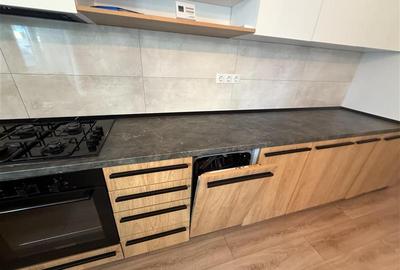 Apartament 2 camere zona Regal cu terasa mare - 3