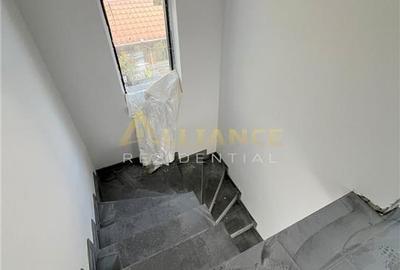 Vila Individuala - 5 camere-3 bai-Strada Miorita-500 M  de STV - 22