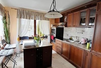 Vila  5 camere, teren 1500mp, zona linistita langa padure, cartier Primaverii, R - 5