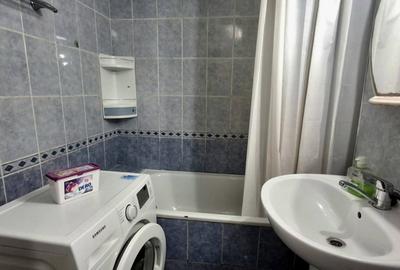 Apartament cu 3 camere, 65 mp, decomandat, zona Aurel Vlaicu - 11